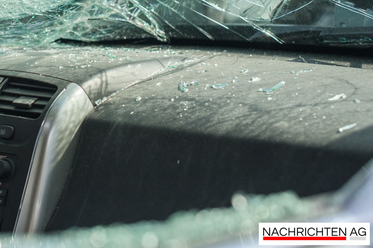 Verkehrsunfall in Langenburg: Mercedes-Fahrerin übersieht Vorfahrt!
